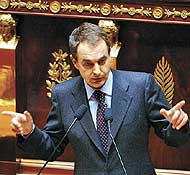 Zapatero afirma ter ata 8 fórmulas para denominar Cataluña